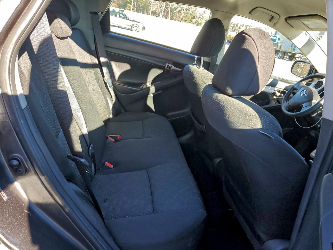 2010 Toyota Corolla Matrix VIN: 2T1KU4EE9AC367530 Lot: 94144455