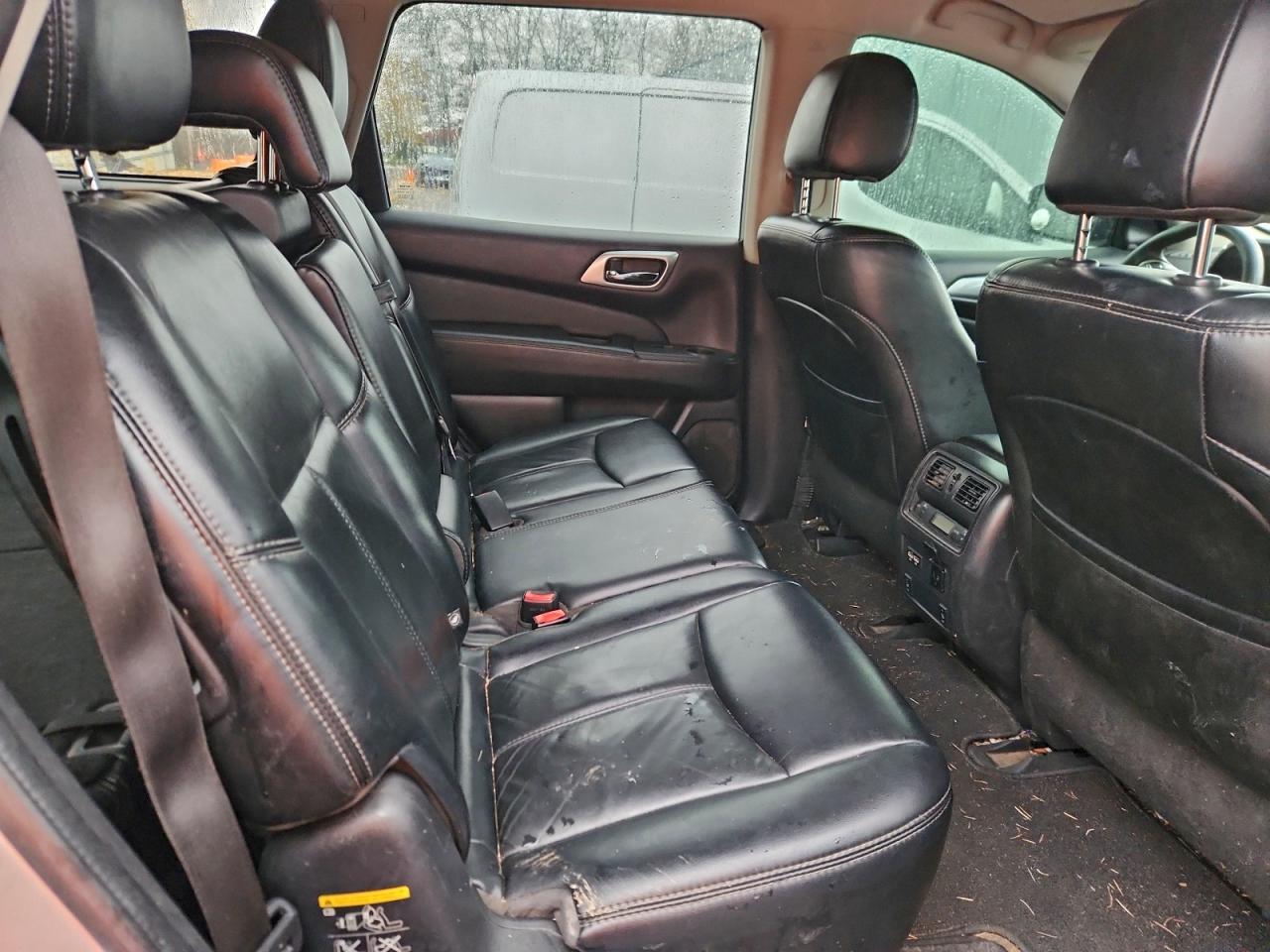 2017 Nissan Pathfinder S VIN: 5N1DR2MM7HC693879 Lot: 96105585