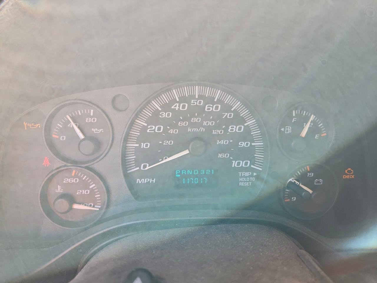 2005 GMC Savana 2500 Delivery Van VIN: 1GTGG29V051152852 Lot: 95880755