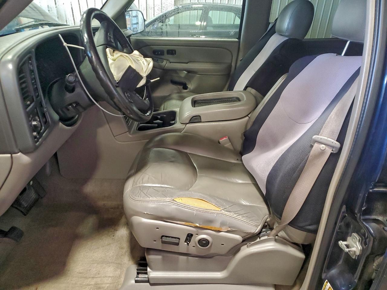 2005 GMC Yukon VIN: 1GKEK13Z65J251160 Lot: 95345875