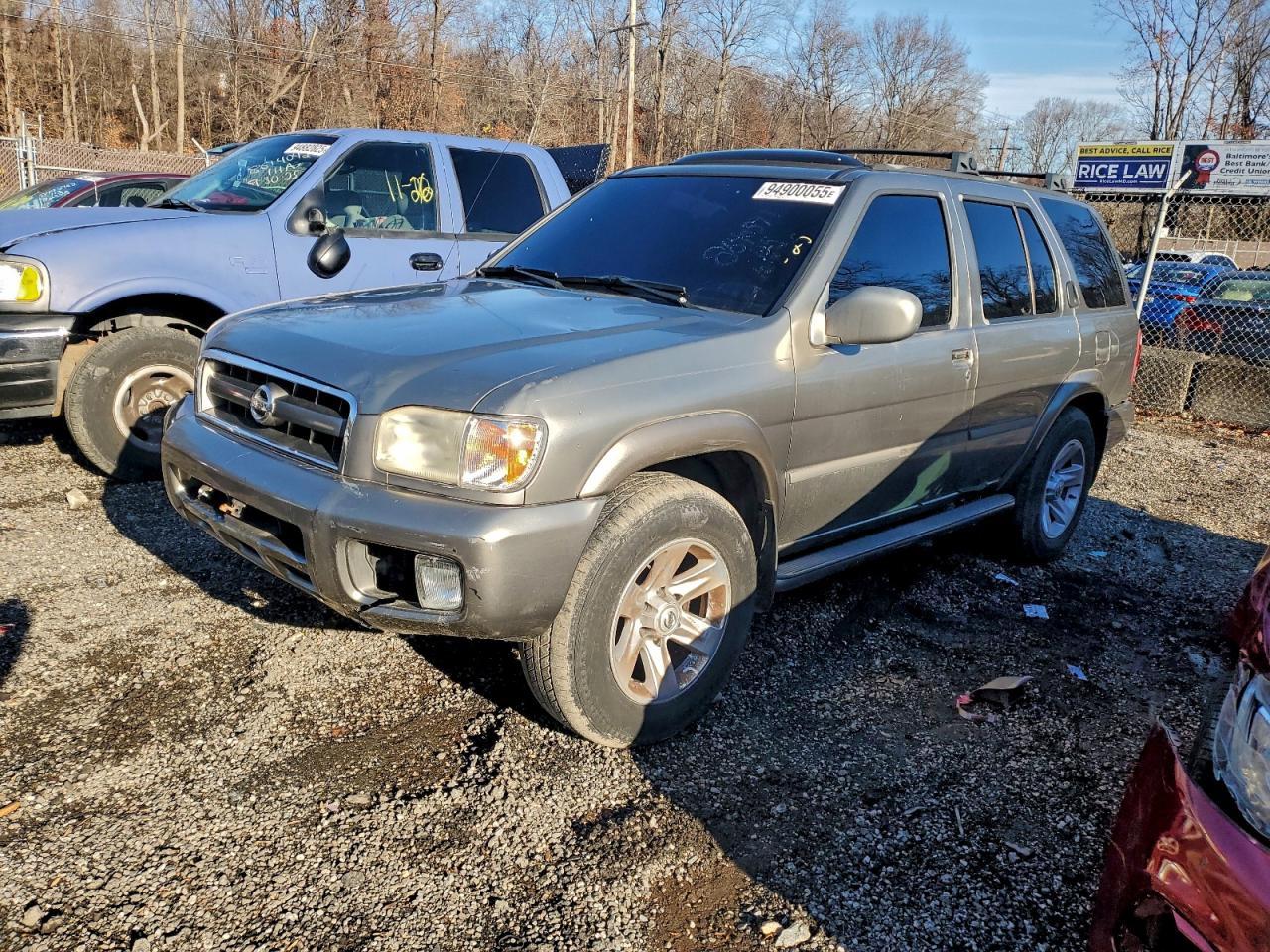 2003 Nissan Pathfinder Le