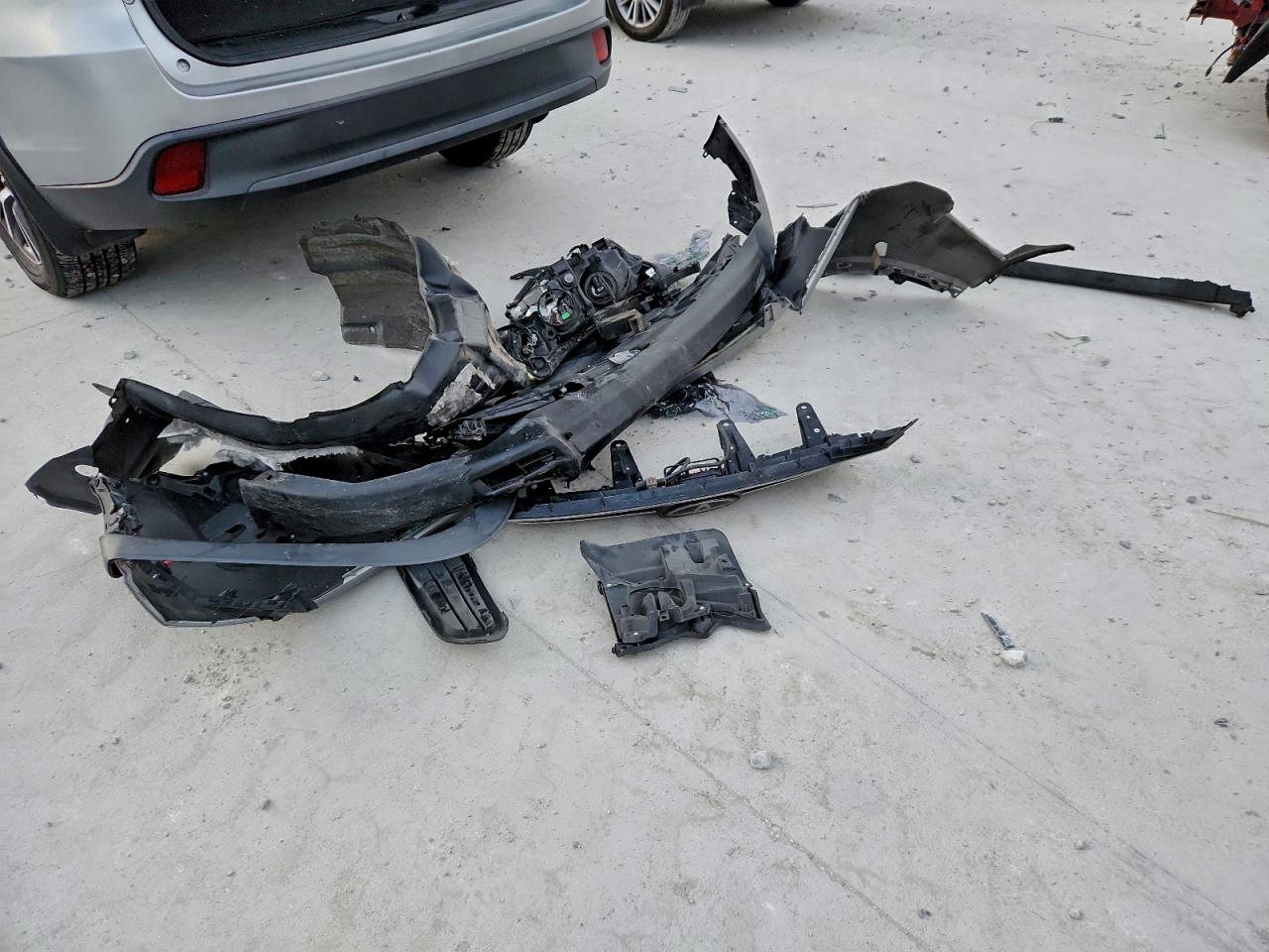 2017 Toyota Highlander Le VIN: 5TDBZRFH8HS462864 Lot: 95116825