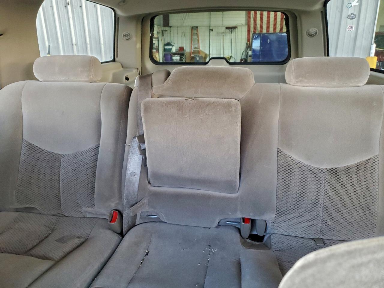 2003 Chevrolet Suburban K1500 VIN: 1GNFK16Z53J276664 Lot: 97275005