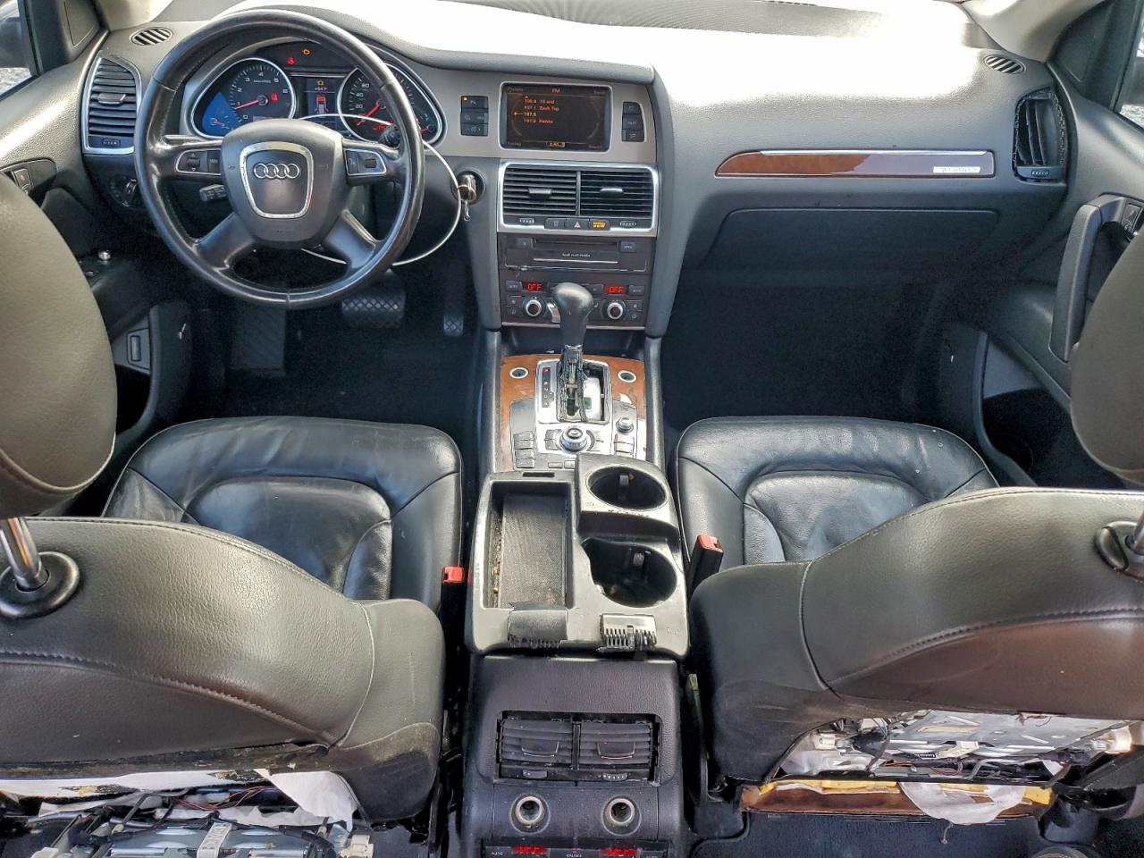 2010 Audi Q7 Premium Plus VIN: WA1LYAFE9AD001120 Lot: 95180175