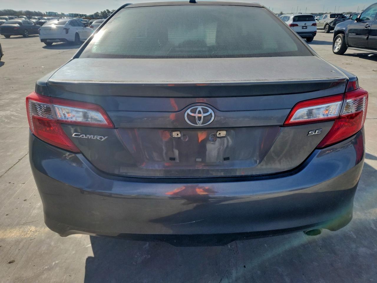 2012 Toyota Camry Base VIN: 4T1BF1FK0CU058933 Lot: 94358175