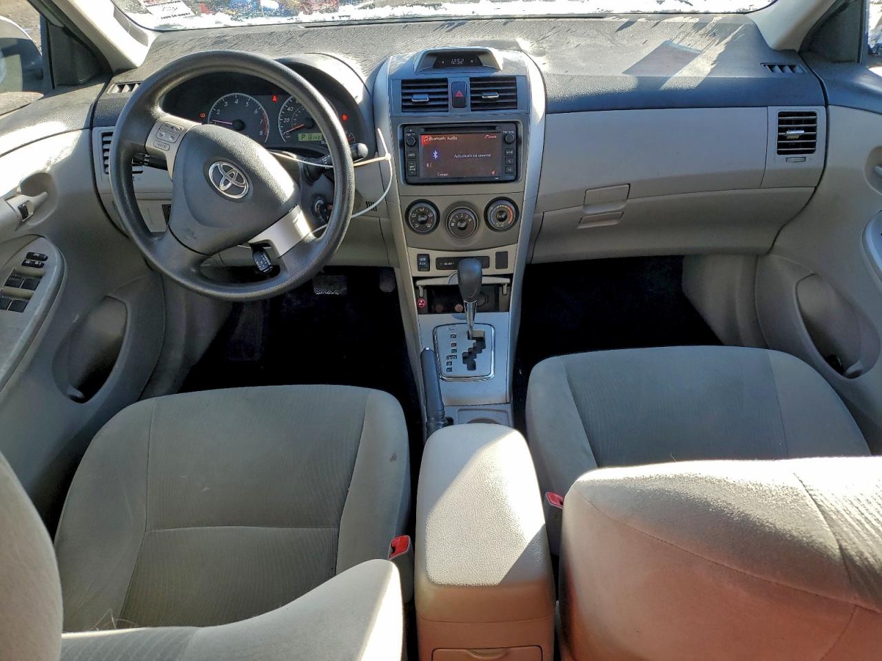 2013 Toyota Corolla Base VIN: 5YFBU4EE9DP203571 Lot: 95002305