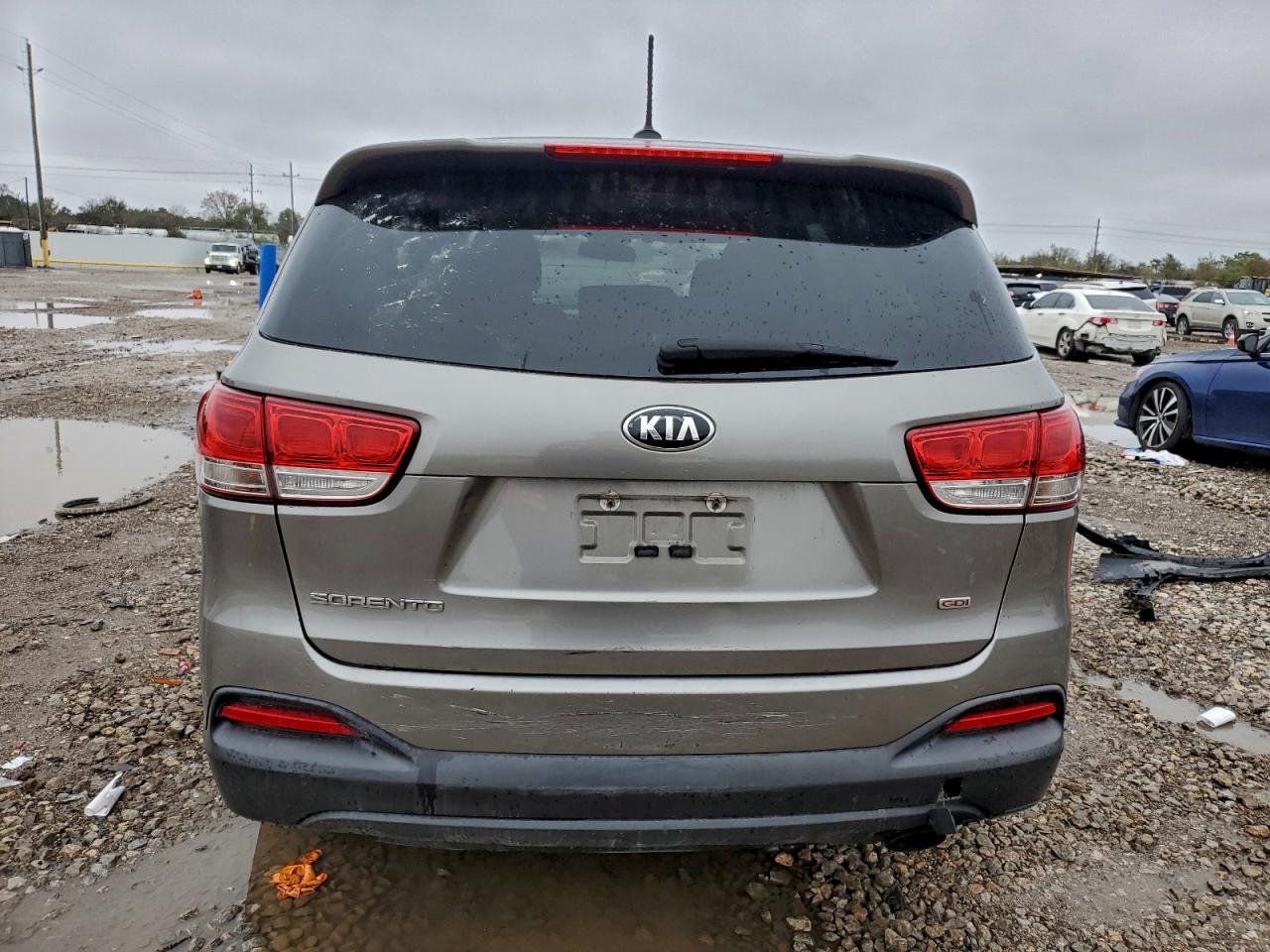 2017 Kia Sorento Lx VIN: 5XYPG4A37HG207792 Lot: 95360145