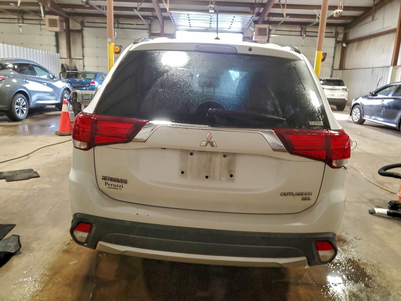 2016 Mitsubishi Outlander Se VIN: JA4AZ3A35GZ001410 Lot: 96051915