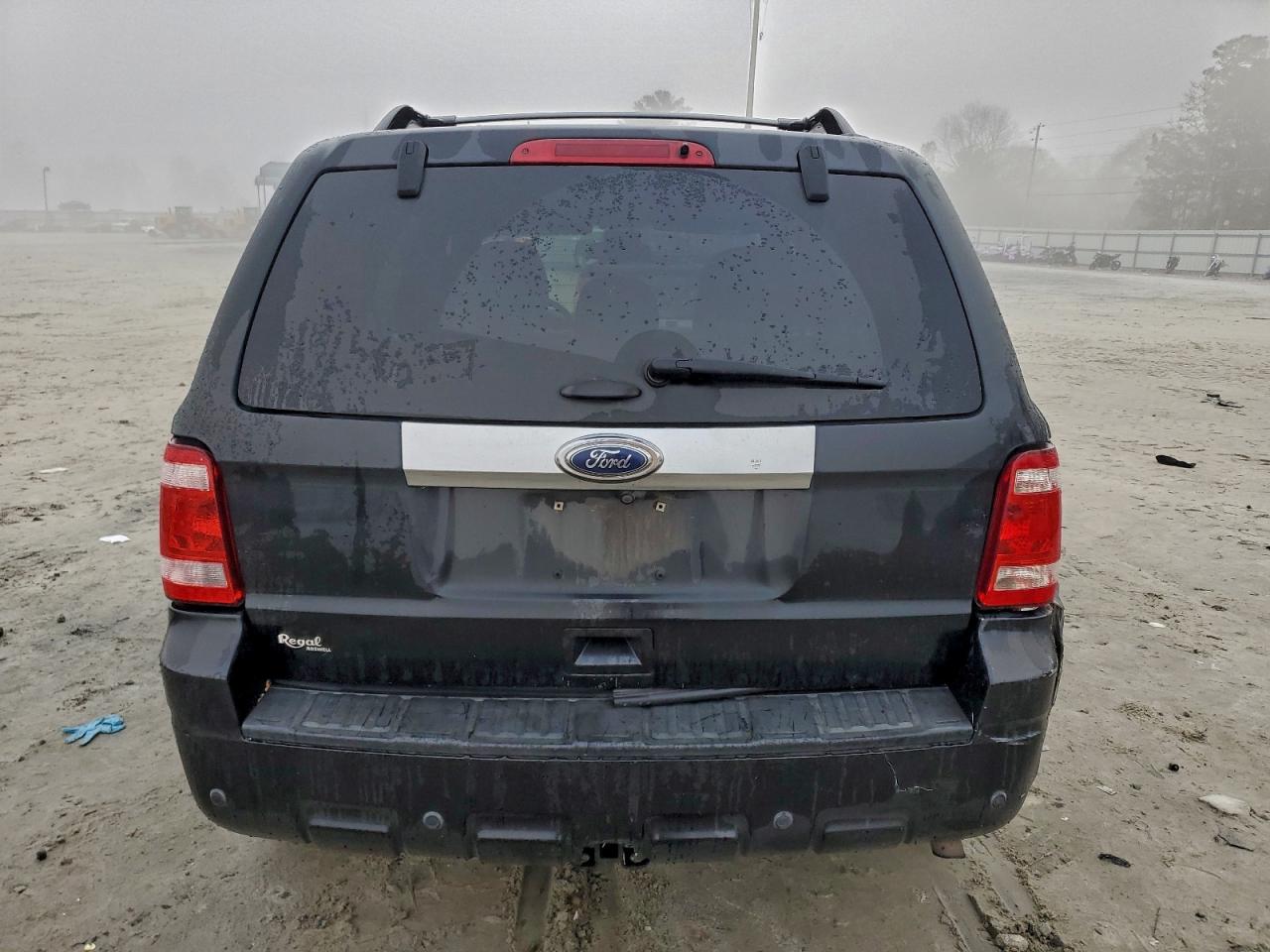 2011 Ford Escape Limited VIN: 1FMCU0EG4BKB57198 Lot: 96462245