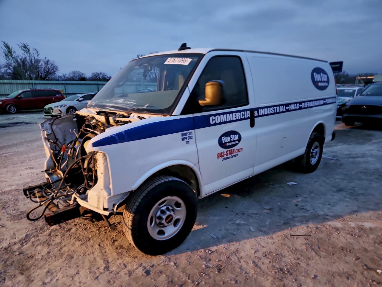 2022 GMC Savana G2500