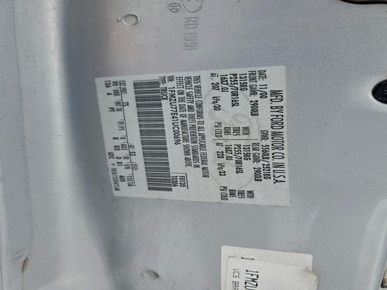 2001 Ford Explorer Sport Trac VIN: 1FMZU77E41UC00696 Lot: 94595885