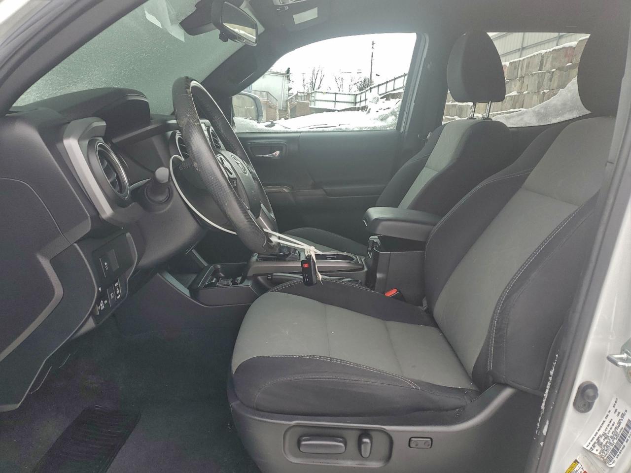 2021 Toyota Tacoma Double Cab VIN: 5TFCZ5AN7MX269281 Lot: 95486875