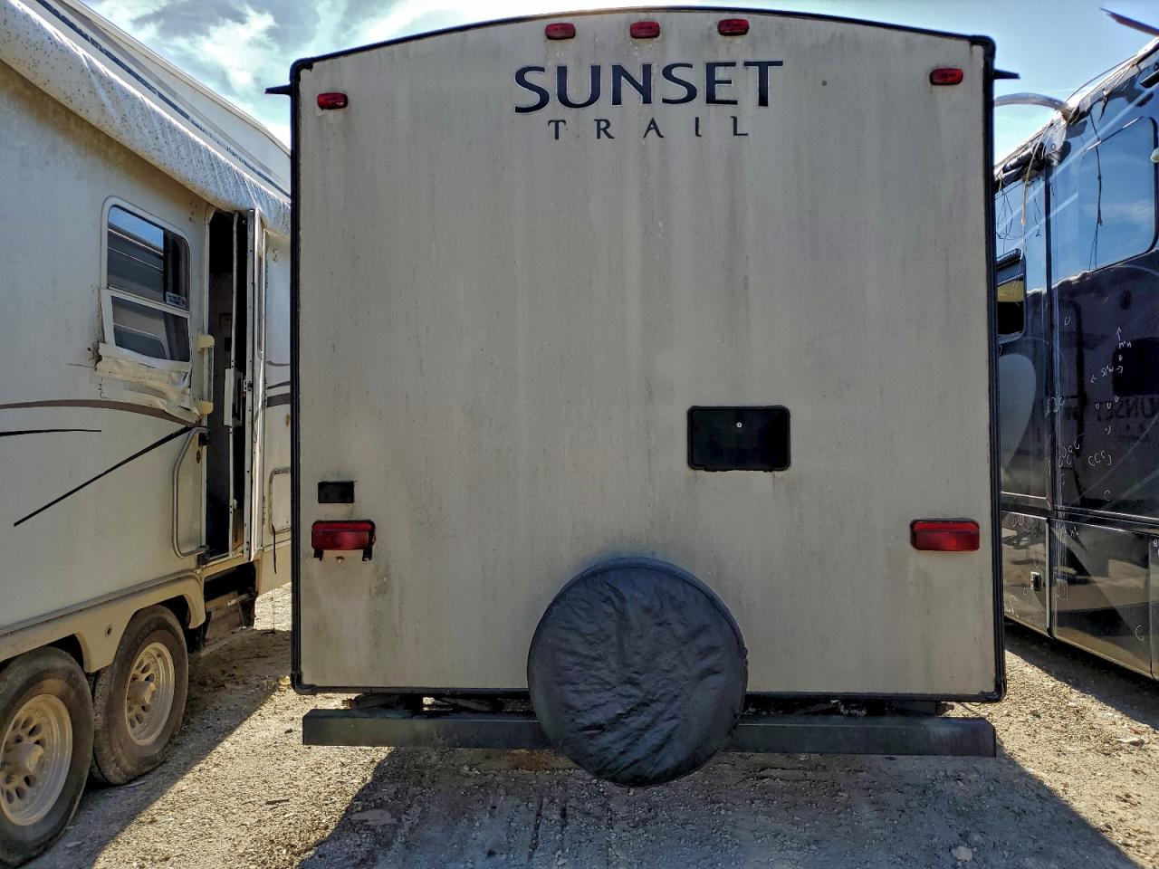 2017 Crossroads Travel Trl VIN: 4V0TC2526HE020560 Lot: 94652825