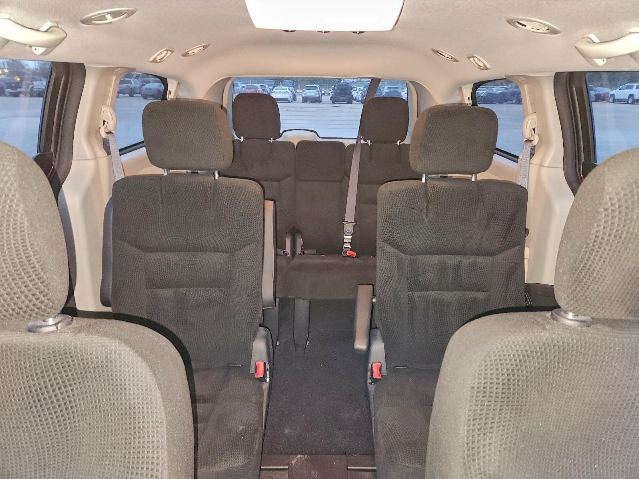 2016 Dodge Grand Caravan Se VIN: 2C4RDGBG5GR118110 Lot: 95492455