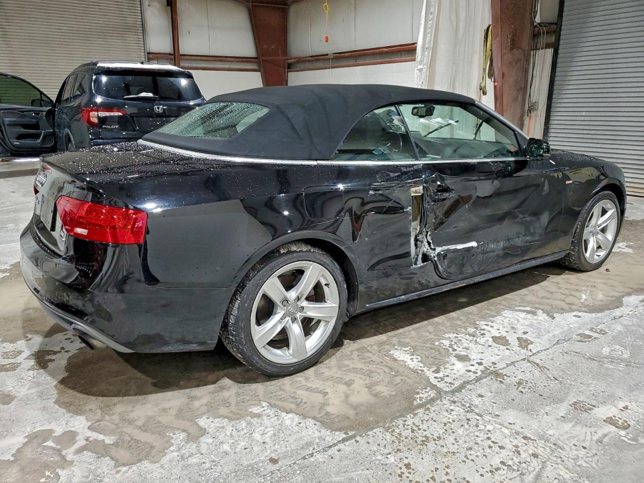 Фото: WAUM2AFH2GN005712