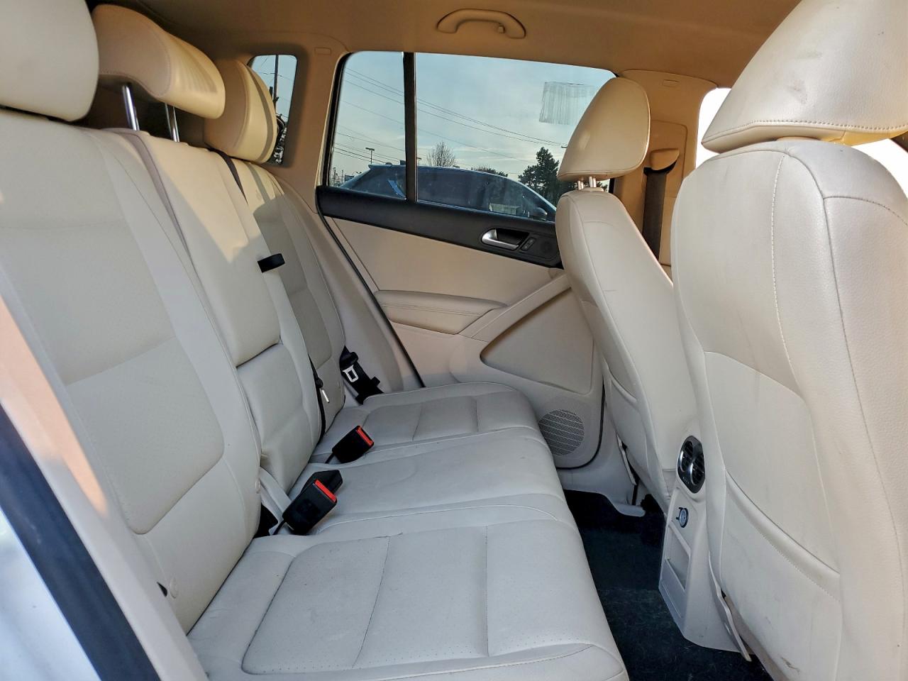 2014 Volkswagen Tiguan S VIN: WVGBV3AX2EW534981 Lot: 94539675