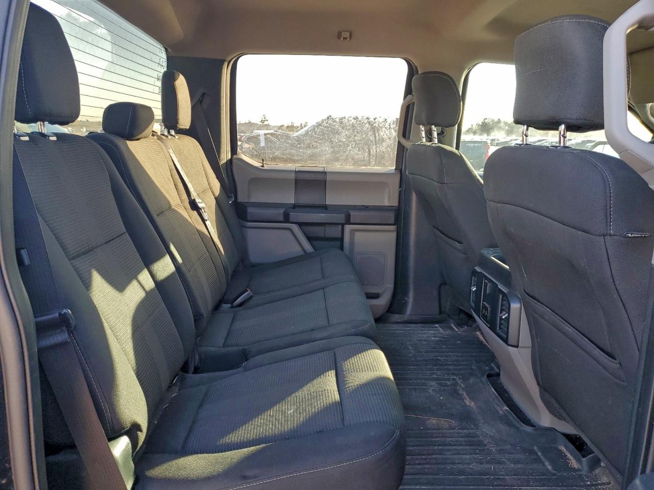 2017 Ford F150 Supercrew VIN: 1FTEW1CP2HKC32831 Lot: 96210185