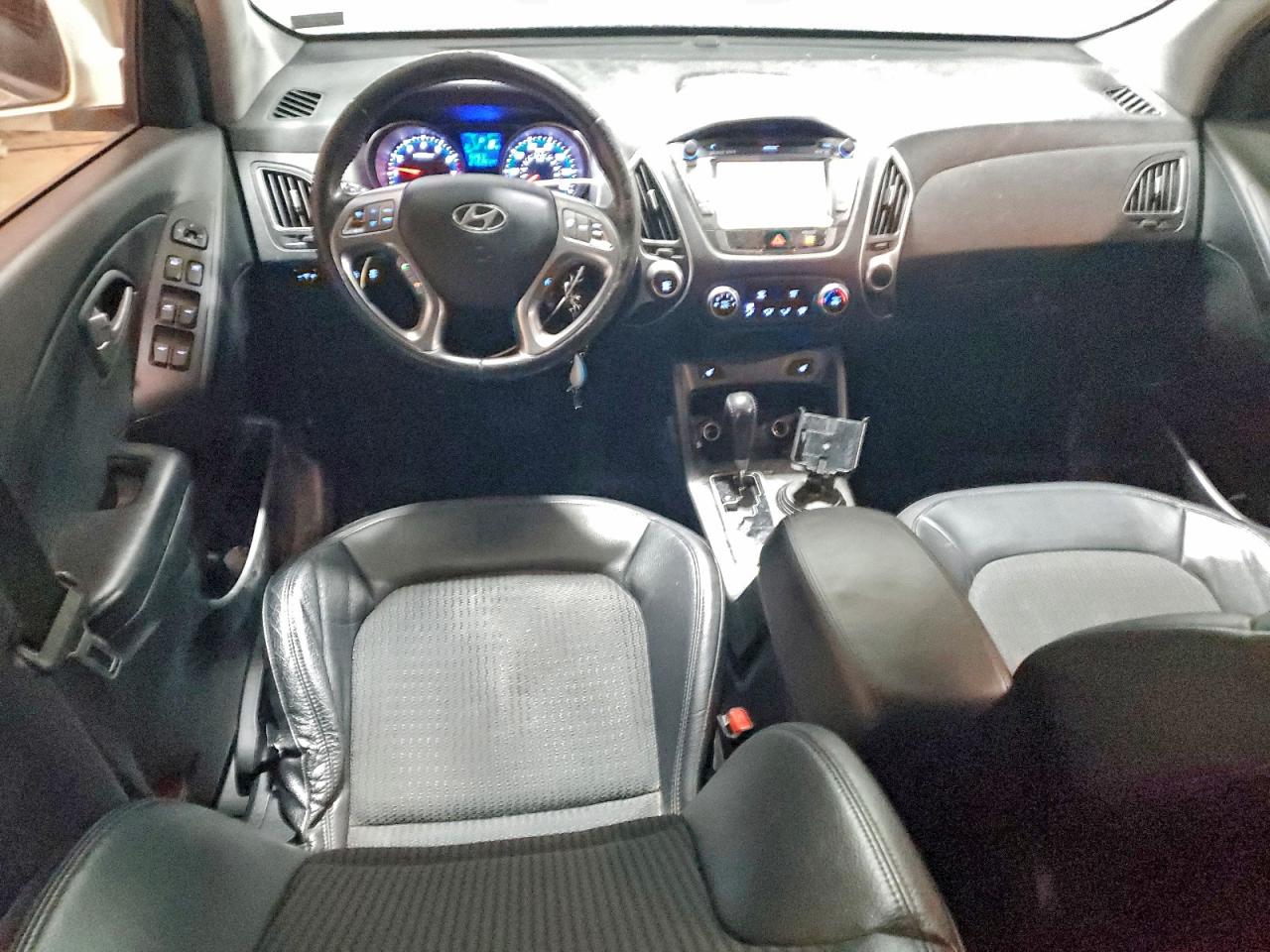 2011 Hyundai Tucson Gls VIN: KM8JUCAC7BU225932 Lot: 94826535