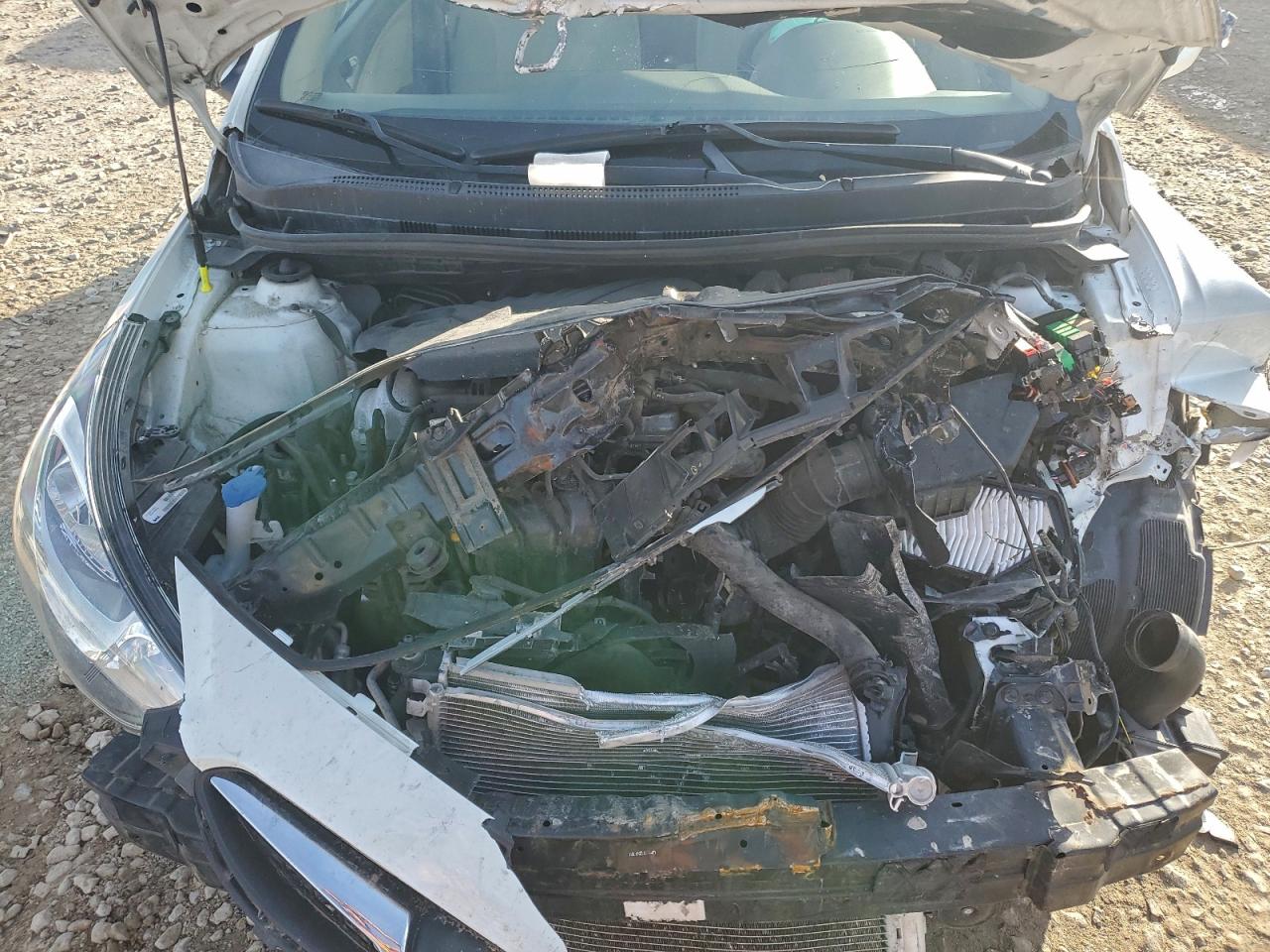 2013 Hyundai Accent Gls VIN: KMHCT4AE9DU447698 Lot: 95902125