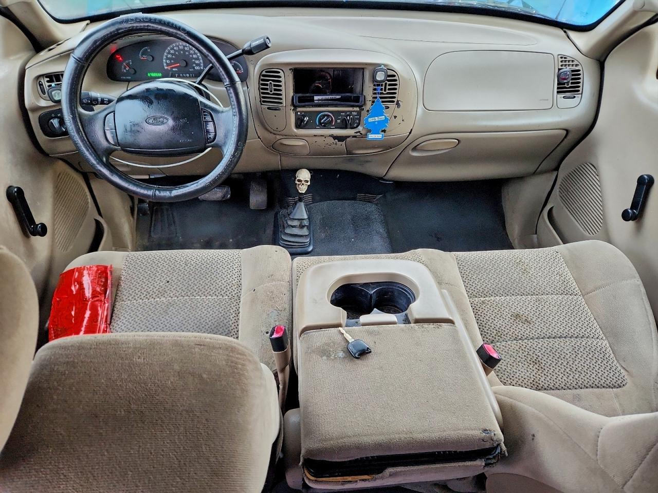 2001 Ford F150 VIN: 2FTRX18L01CA61124 Lot: 96549145