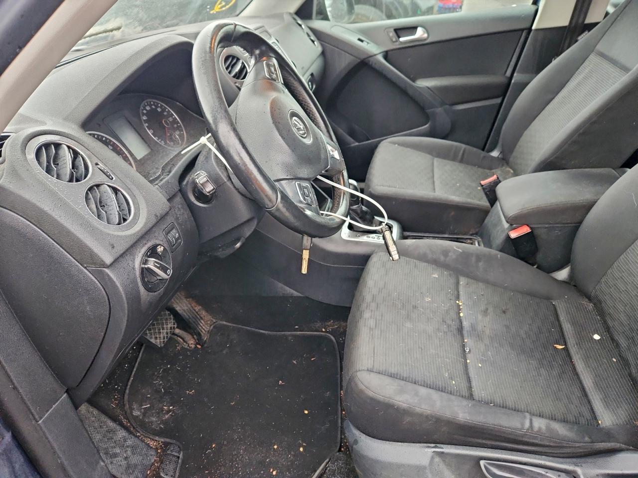 2013 Volkswagen Tiguan S VIN: WVGAV3AX0DW592422 Lot: 95543435