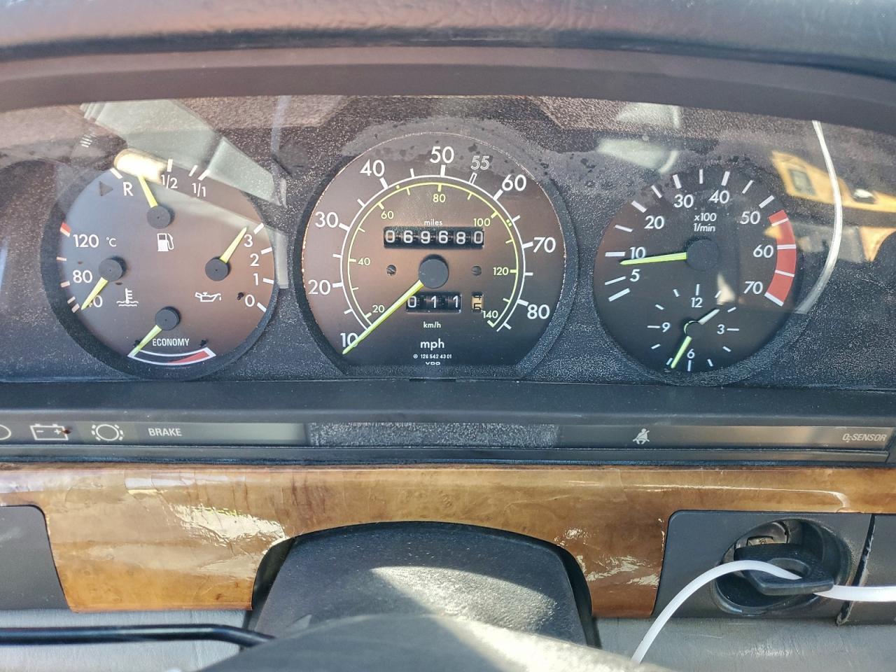 1982 Mercedes-Benz 380 Sec VIN: WDBCA43A0CB002957 Lot: 95949625