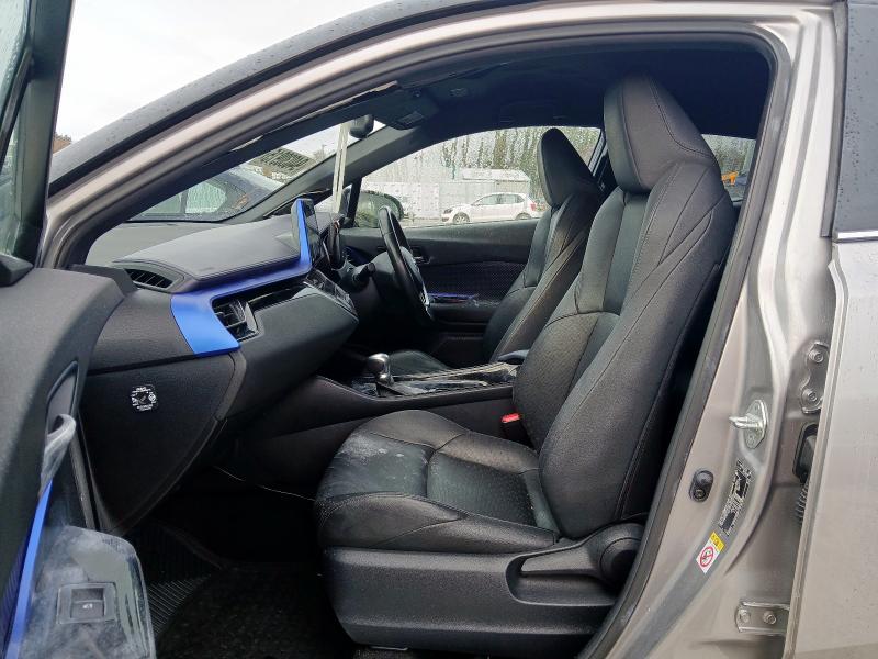 2017 TOYOTA C-HR 1.8 HYBRID DYNAMIC 5DR CVT