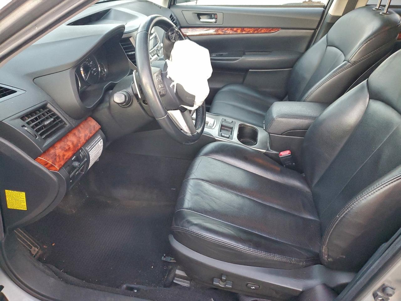 2011 Subaru Outback 2.5I Limited VIN: 4S4BRBJC5B3332452 Lot: 94917635