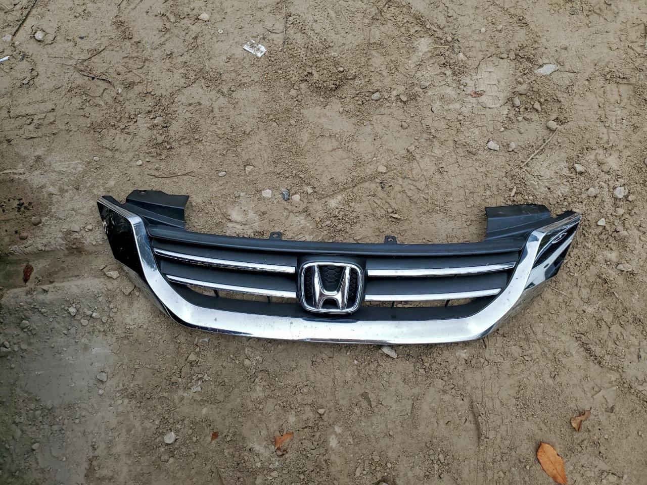 2014 Honda Accord Exl VIN: 1HGCR2F80EA218809 Lot: 94575345