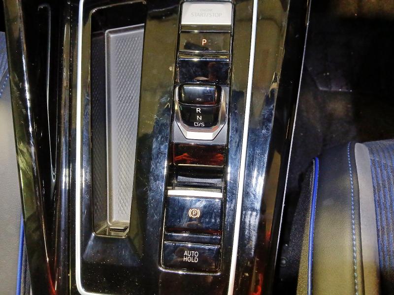 2024 VOLKSWAGEN GOLF R TSI 