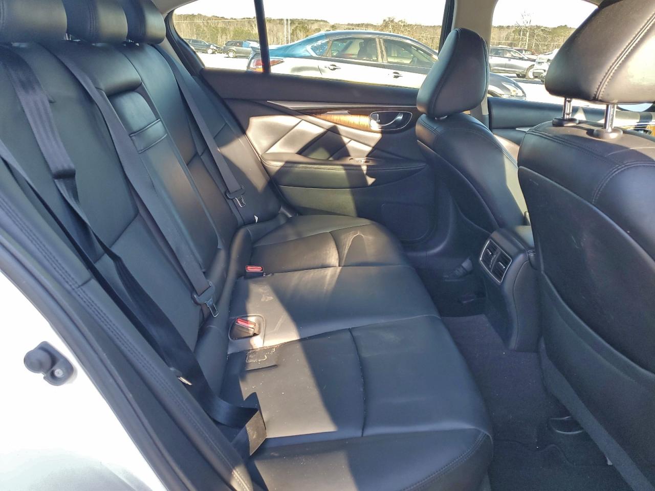 2019 Infiniti Q50 Luxe VIN: JN1EV7APXKM515498 Lot: 97974555