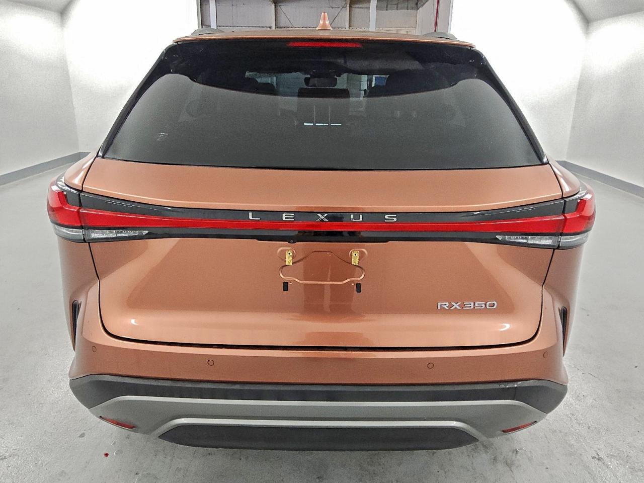 2023 Lexus Rx 350 Premium VIN: JTJCHMAA2P2005717 Lot: 93588435