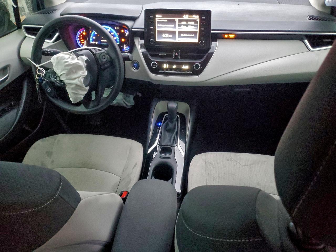 2020 Toyota Corolla Le VIN: JTDEBRBE3LJ000506 Lot: 95835835