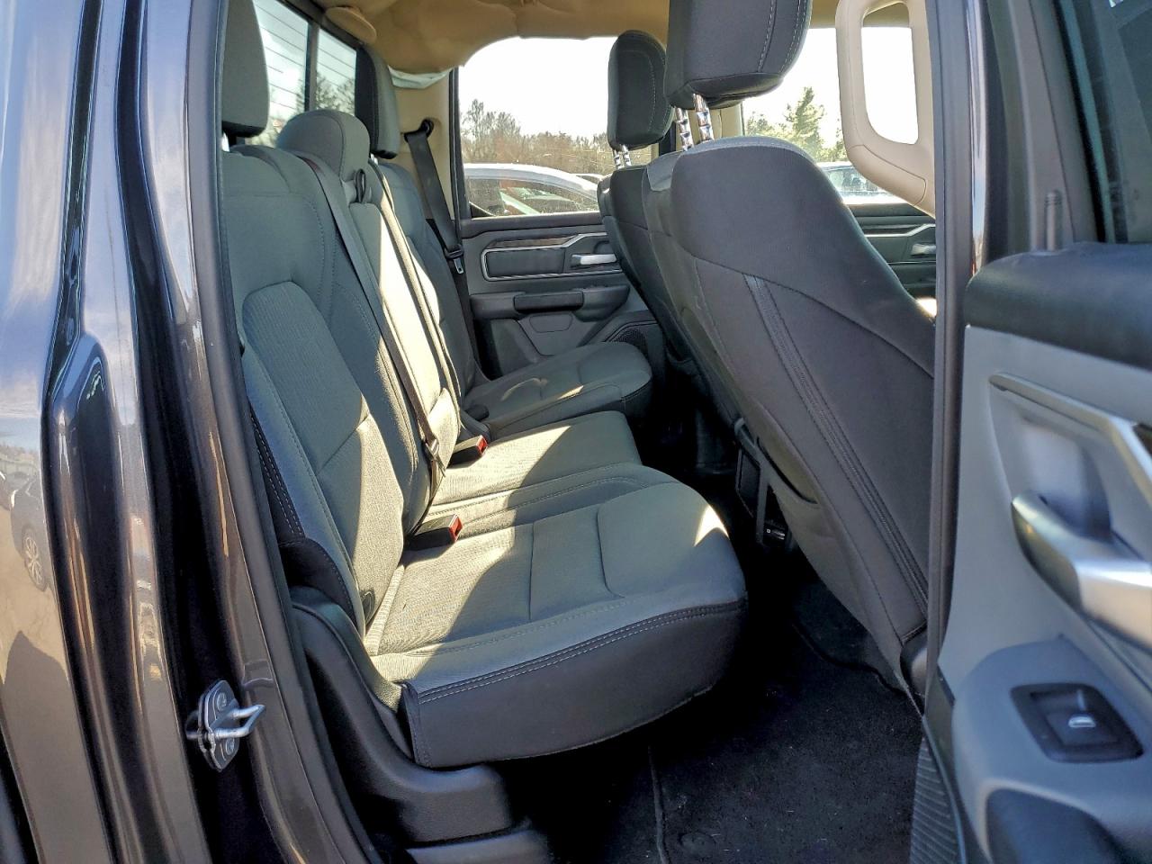 2020 Ram 1500 Big Horn/Lone Star VIN: 1C6SRFBT5LN214456 Lot: 94568725