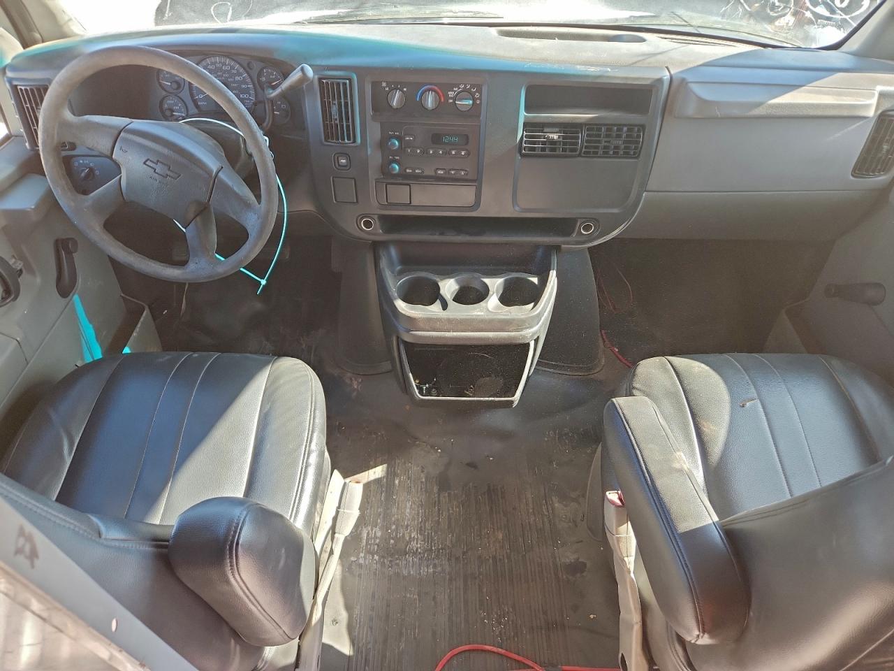 2003 Chevrolet Express G3500 VIN: 1GCHG39U731210907 Lot: 96885915