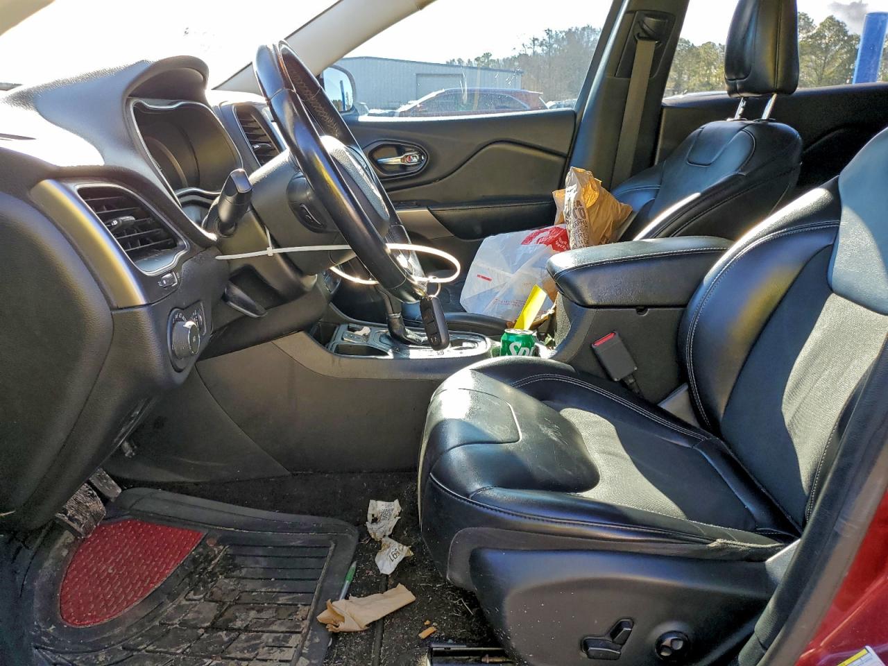 2019 Jeep Cherokee Latitude Plus VIN: 1C4PJLLB0KD226545 Lot: 97497805