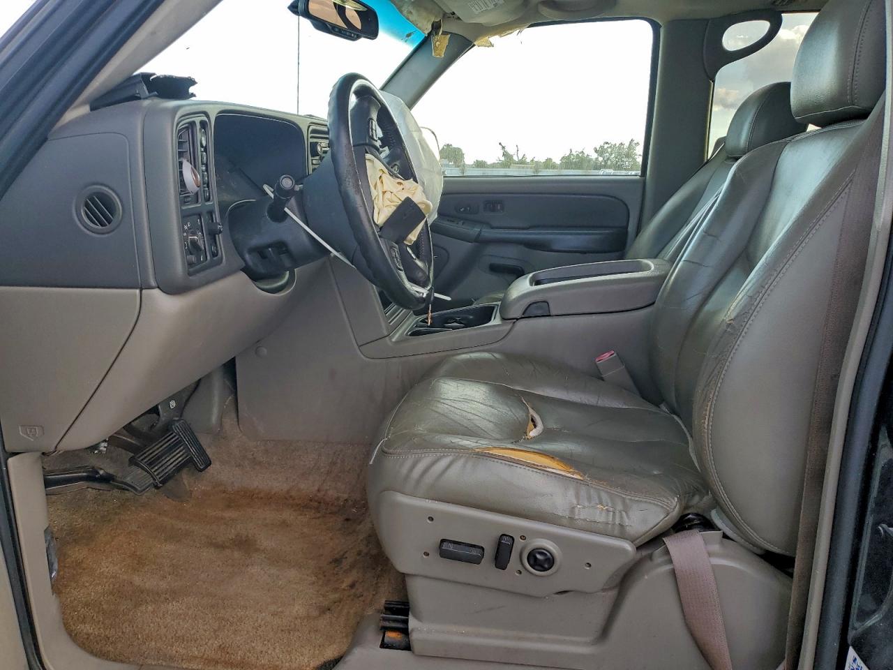 2003 Chevrolet Tahoe K1500 VIN: 1GNEK13Z63J297264 Lot: 94718455