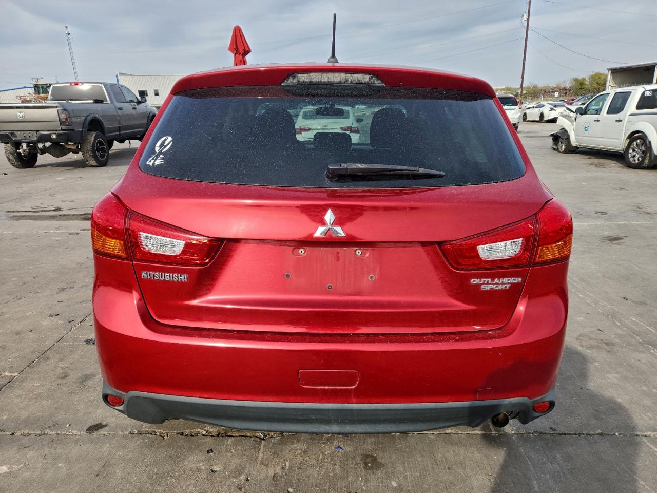 2015 Mitsubishi Outlander Sport Es VIN: 4A4AP3AUXFE016651 Lot: 95001975
