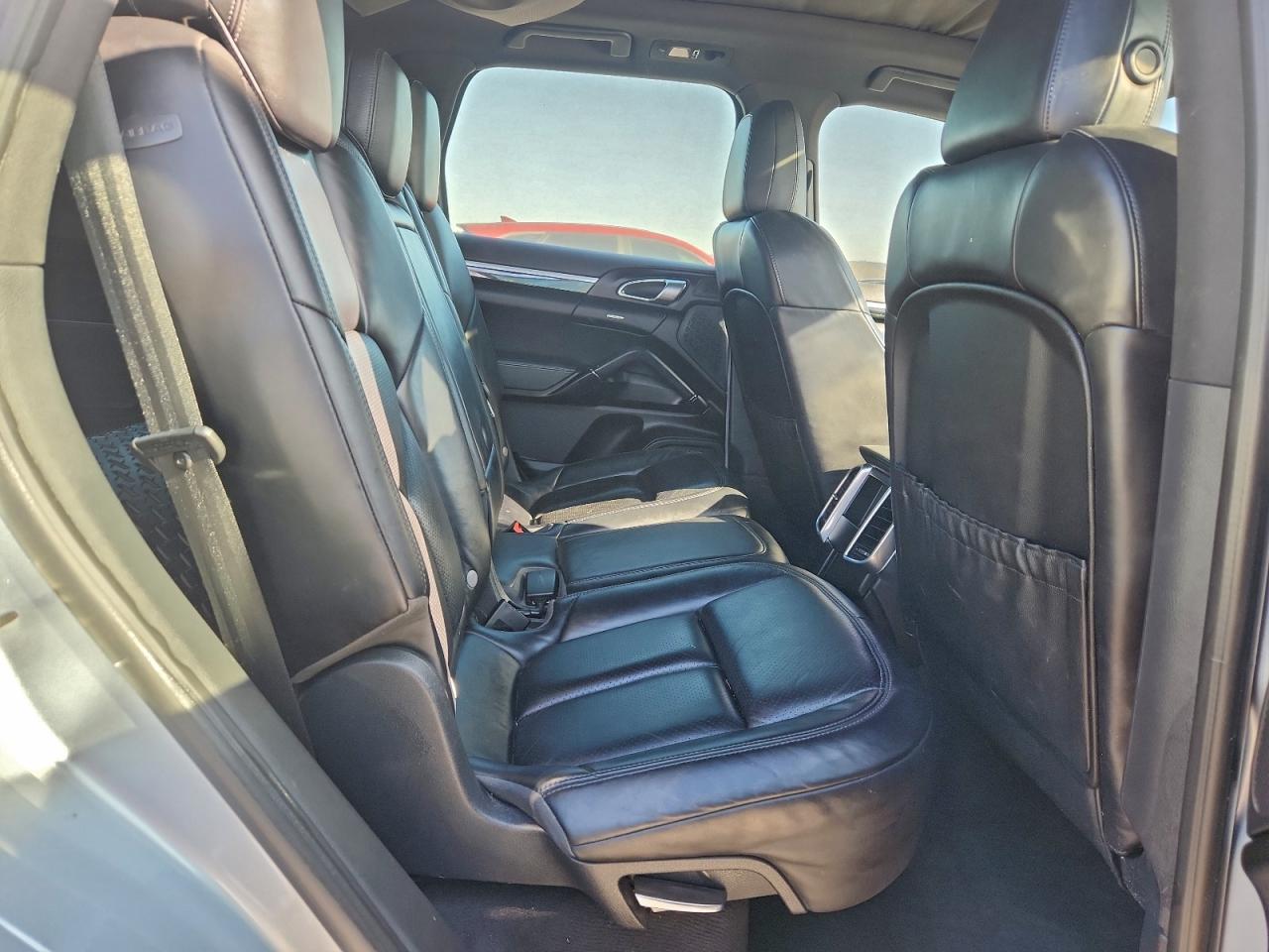 2016 Porsche Cayenne Hybrid Se VIN: WP1AE2A23GLA59472 Lot: 95759035