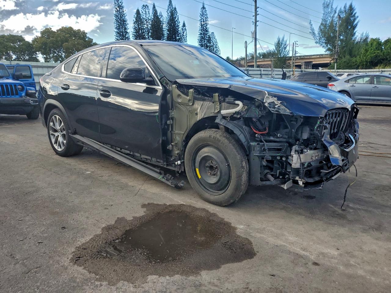 Фото: 5UXCY4C06L9C19488