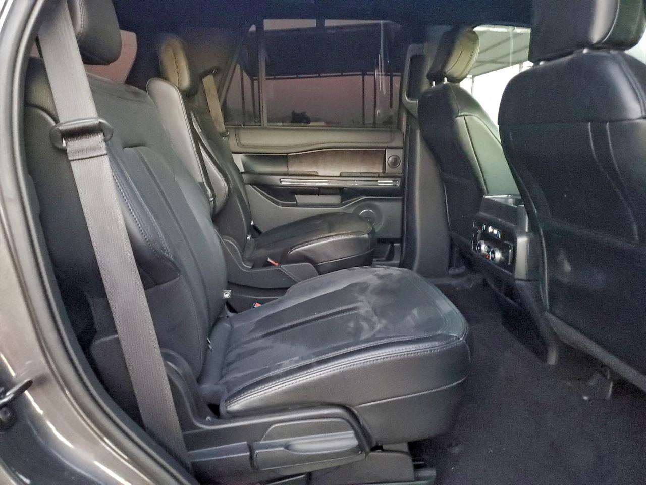 2020 Ford Expedition Limited VIN: 1FMJU1KT4LEA07929 Lot: 96000455