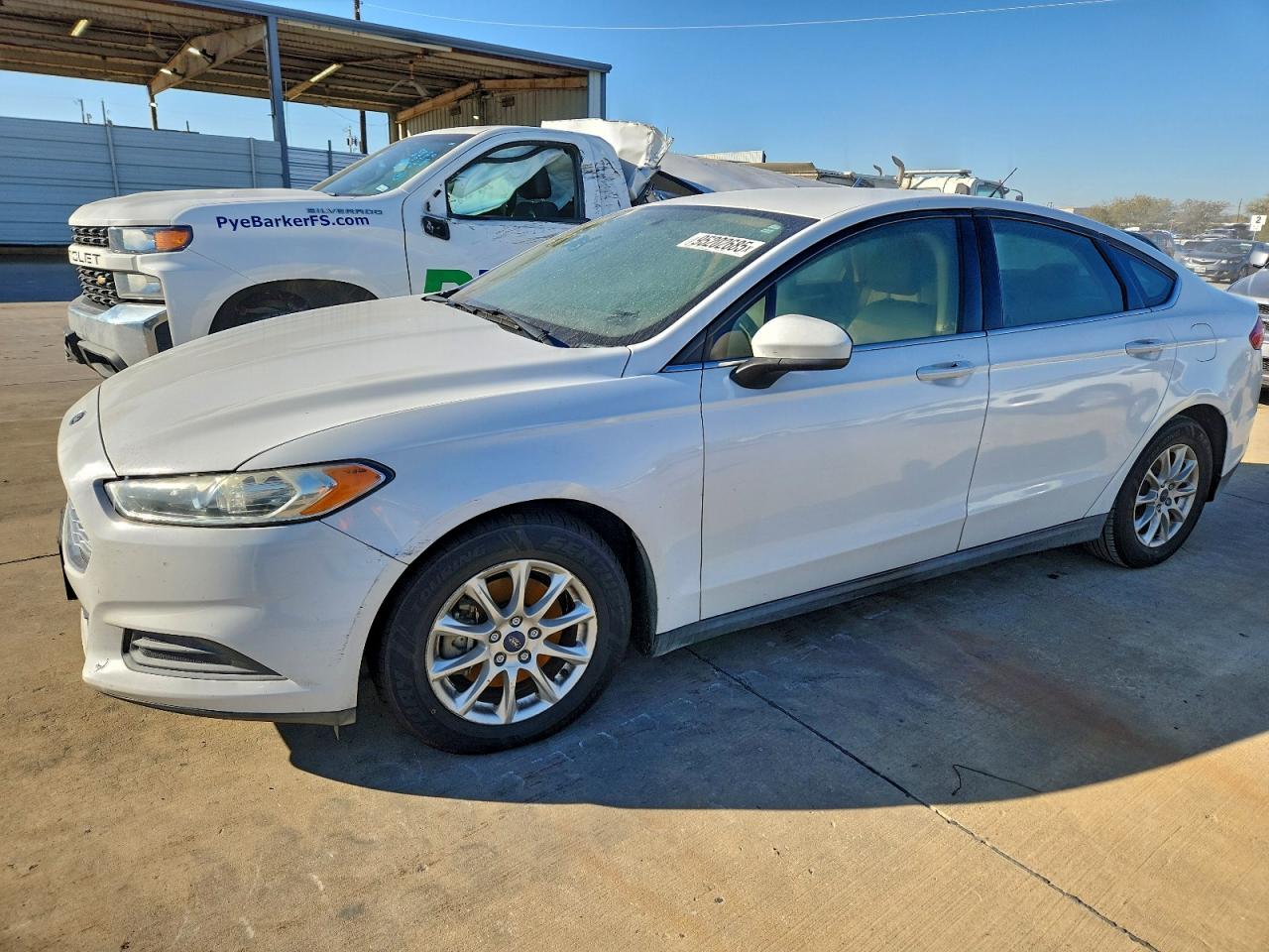 2015 Ford Fusion S VIN: 3FA6P0G70FR118251 Lot: 95202685