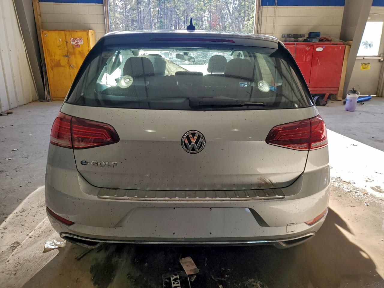 2019 Volkswagen E-Golf Se VIN: WVWKR7AU4KW910940 Lot: 95728175