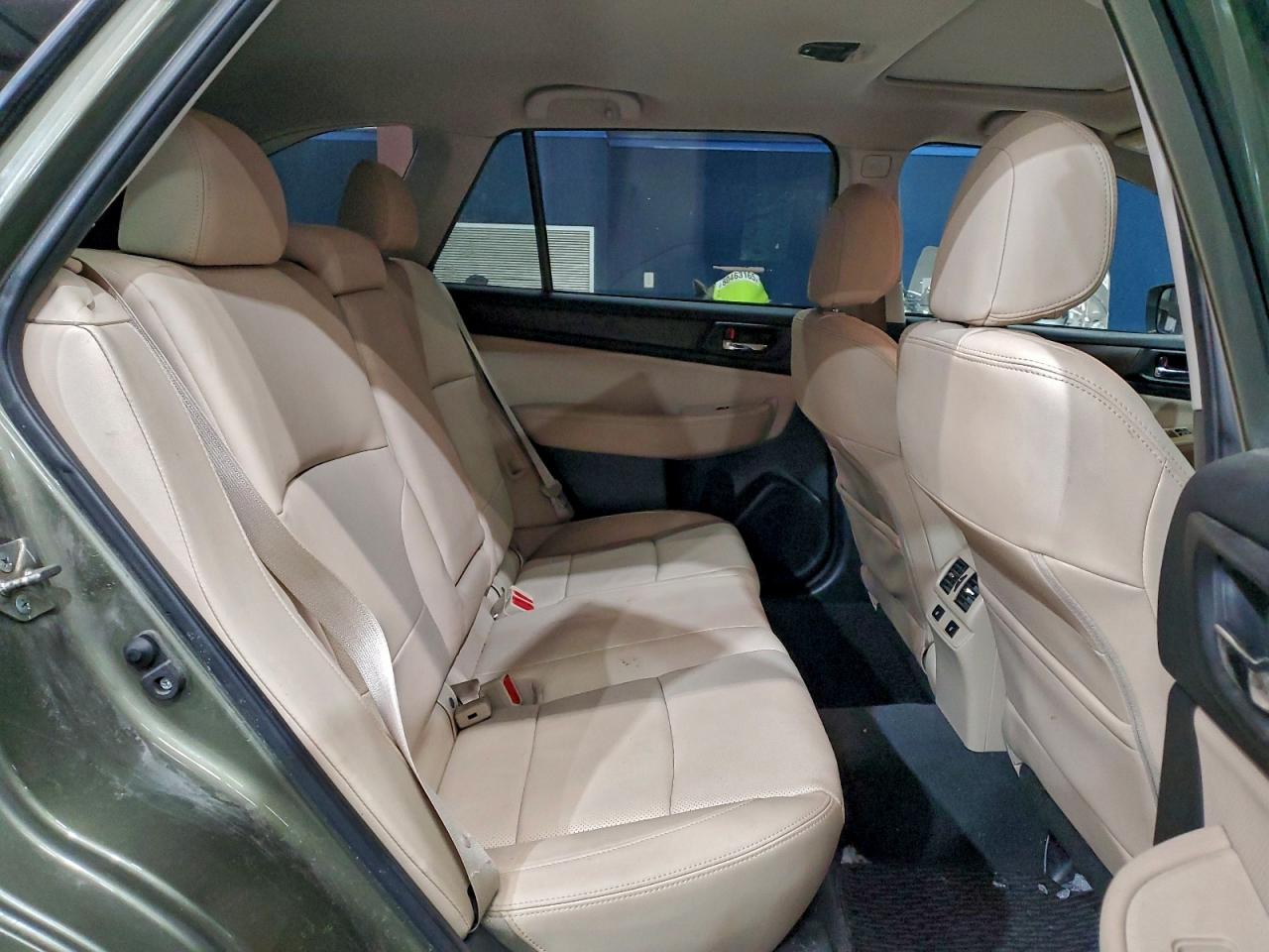 2015 Subaru Outback 2.5I Limited VIN: 4S4BSANC5F3297071 Lot: 96099385