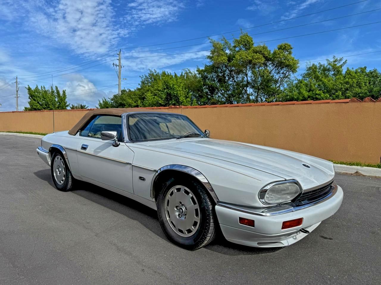 1996 Jaguar Xjs 2+2 VIN: SAJNX2747TC224618 Lot: 98006485