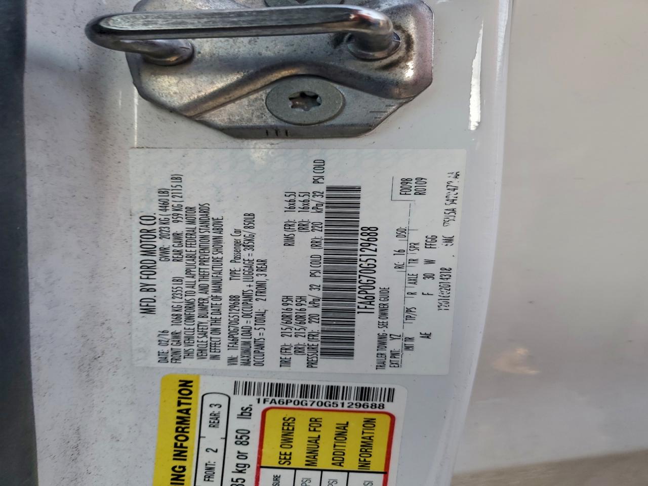 2016 Ford Fusion S VIN: 1FA6P0G70G5129688 Lot: 94232485