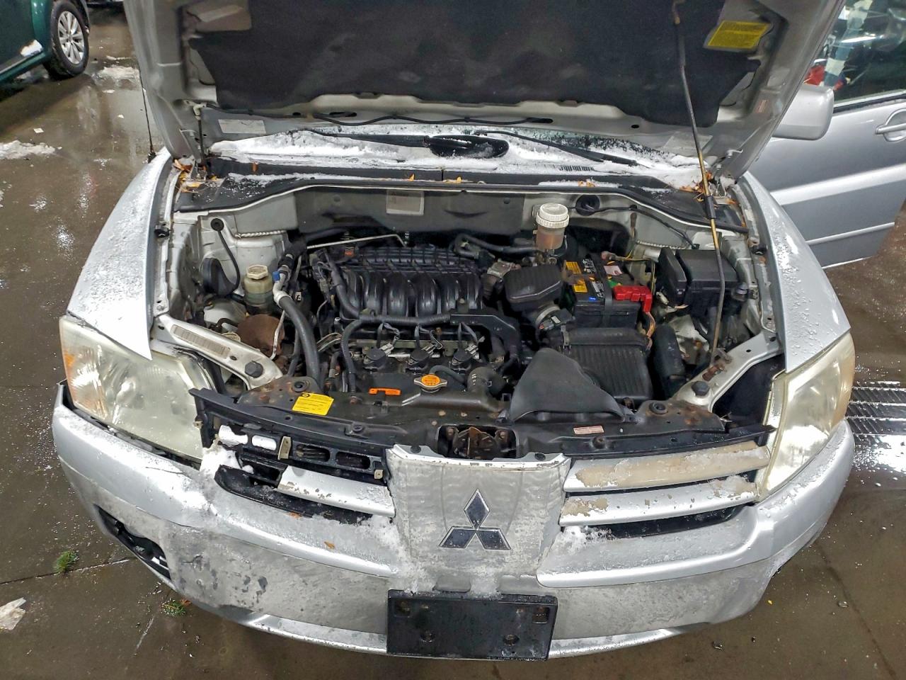 2004 Mitsubishi Endeavor Limited VIN: 4A4MN41S64E135897 Lot: 95703385