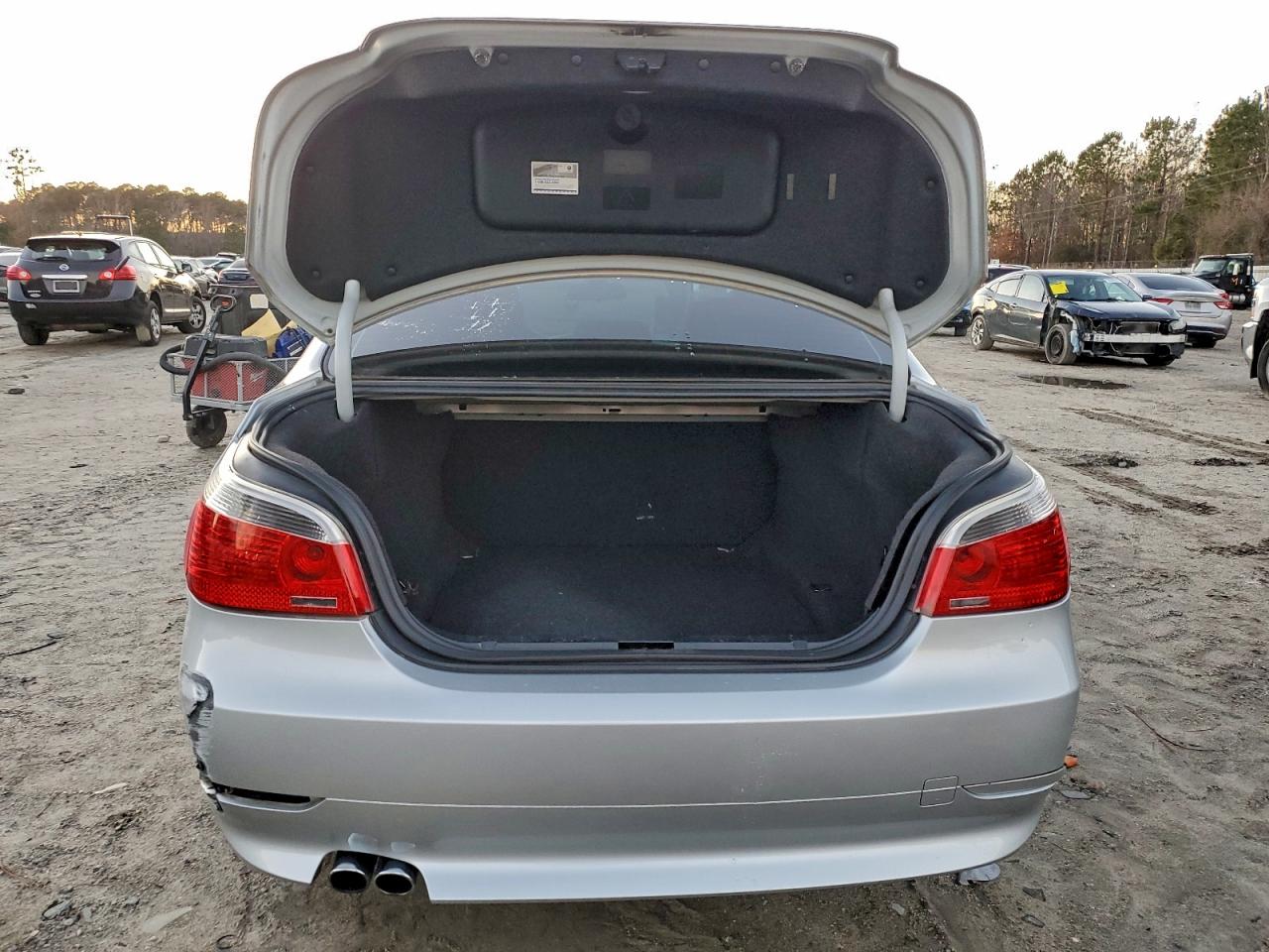 2006 BMW 525 I VIN: WBANE53536CK83588 Lot: 94400165