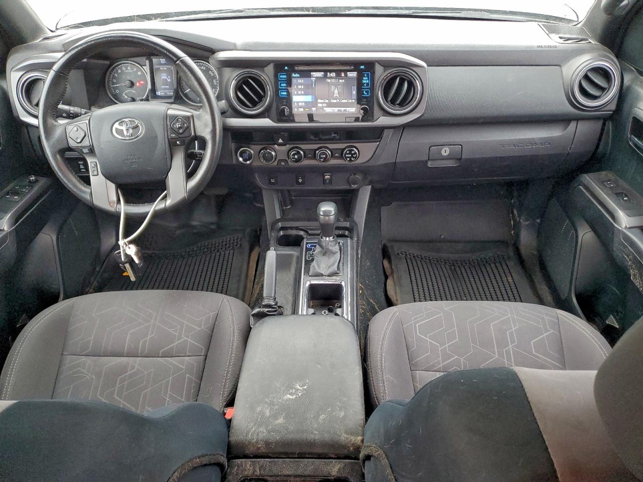 2017 Toyota Tacoma Access Cab VIN: 5TFSZ5AN8HX098364 Lot: 94996885