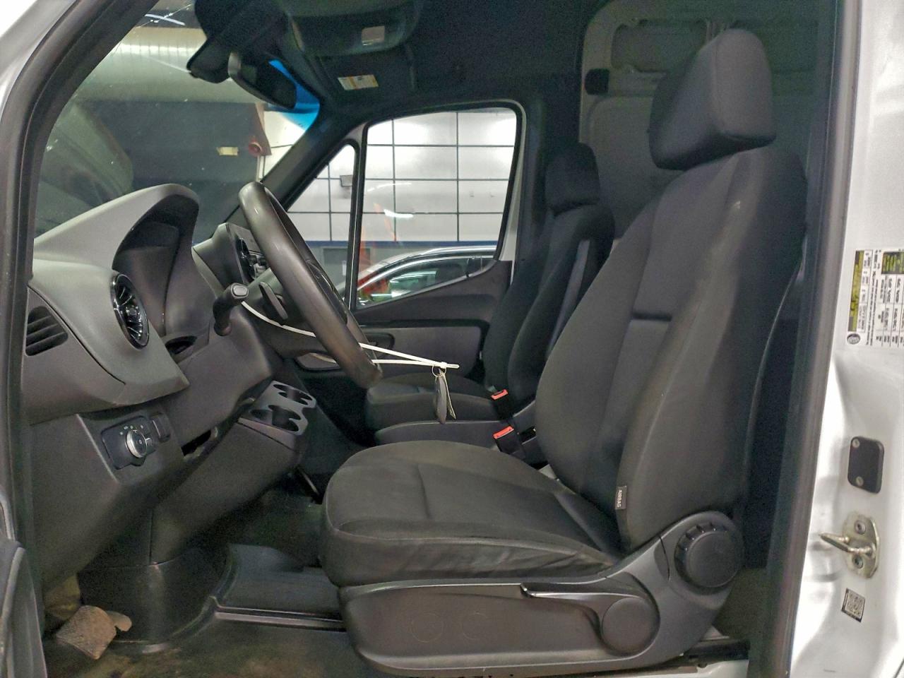 2021 Mercedes-Benz Sprinter 2500 VIN: W1W40CHY3MT051174 Lot: 94713325